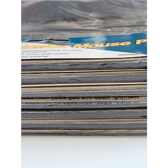 Lot of 7 Belkin F8E089 8x9 Black Mouse Pads Non slip Backing and Jersey Surface - Picture 7 of 8